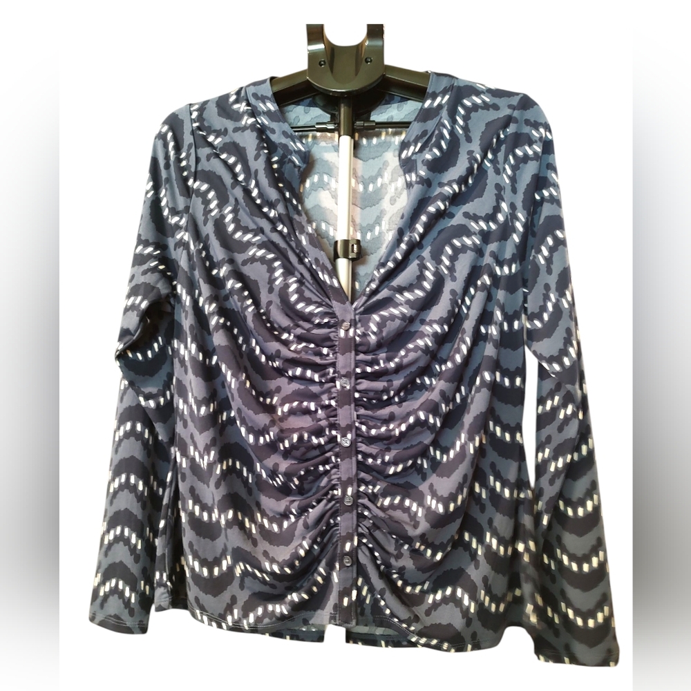 Lane Bryant Women's Blouse 14/16 Navy Geometric Long Sleeve Button Up Blouse NWT